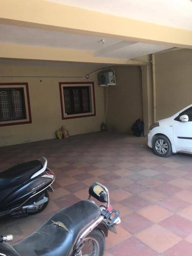 Apartament Iswarya Illam Ćidambaram Zewnętrze zdjęcie